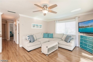 Welcome to Bay Harbor, one of North Fort Myers' best-kept - photo 9