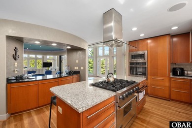 Bold in design and unmistakable in presence, this custom-built - photo 11