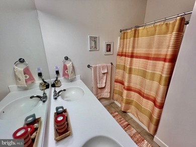 Just Listed, a beautiful 2-bedroom, 2-bathroom condo with