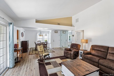 Welcome to this beautifully maintained 2-bedroom, 2-bath home in - photo 6
