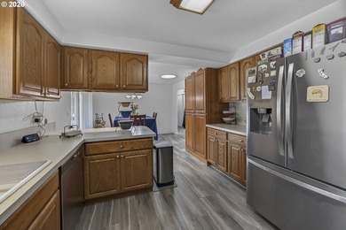 Welcome to this beautifully updated 4-bedroom, 2.5-bath home - photo 8