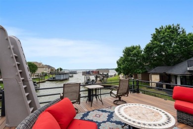 Lake Home For Sale in Mabank, Texas