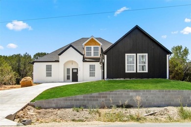 Lake Granbury Home For Sale in Granbury Texas