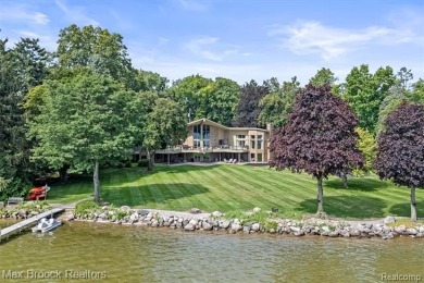 Lake Home For Sale in Orchard Lake, Michigan