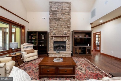 Welcome to a breathtaking, unparalleled, retreat in Calvert - photo 8
