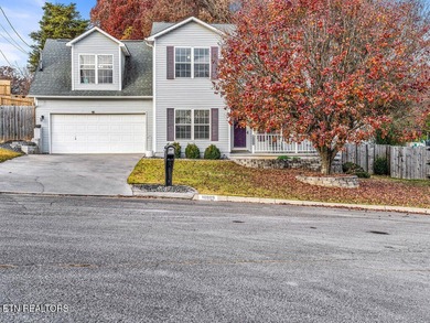 Fort Loudoun Lake Home Sale Pending in Knoxville Tennessee