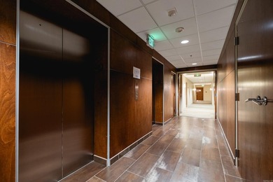 Welcome home to this charming 1BR/1BA corner unit at the Riviera - photo 5
