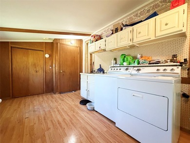 Stop scrolling! This Rice Lake charmer deserves your attention! - photo 18