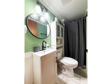 Stop scrolling! This Rice Lake charmer deserves your attention! - photo 20