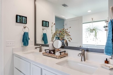 Welcome to this stunning, like-new 3-bedroom, 2-bathroom home in - photo 22