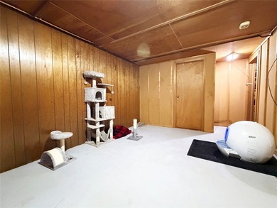 Stop scrolling! This Rice Lake charmer deserves your attention! - photo 23