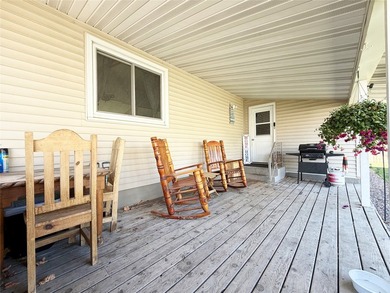 Stop scrolling! This Rice Lake charmer deserves your attention! - photo 24