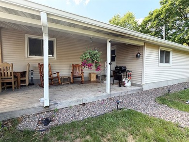 Stop scrolling! This Rice Lake charmer deserves your attention! - photo 26