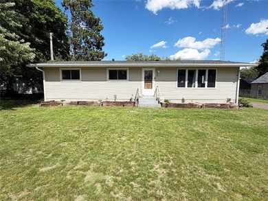 Stop scrolling! This Rice Lake charmer deserves your attention! - photo 36