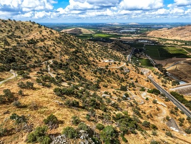 Rare opportunity to own 46.73 acres overlooking Lake Kaweah with - photo 16