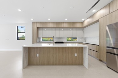 A refined new construction residence in historic Sailboat Bend - photo 10