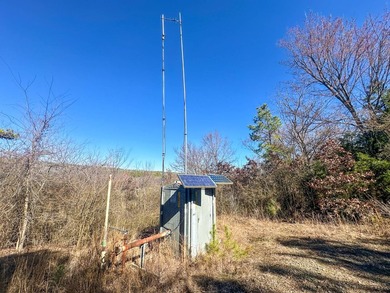 If you have been in the market for an awesome hunting property - photo 18