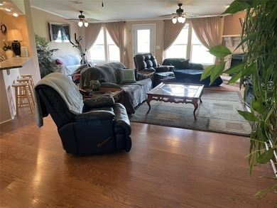 Looking for room to spread out & live the country life while - photo 4