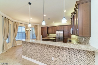 Experience luxury lakefront living in one of Naples' premier - photo 10