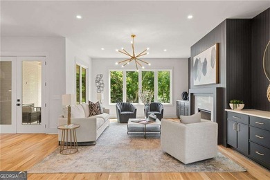 Modern architecture, designer finishes, and light-filled living - photo 20
