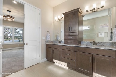 Why wait for new construction? This like-new move-in ready 2022 - photo 5