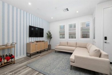Welcome to 725 Hazel Dr. where modern design, thoughtful - photo 5