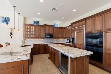 ABSOLUTELY STUNNING WATERFRONT ESTATE in prestigious gated Heron - photo 19