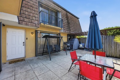 Beautifully updated 3-bedroom, 2.5-bath home in the highly - photo 6