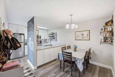 Beautifully updated 3-bedroom, 2.5-bath home in the highly - photo 9