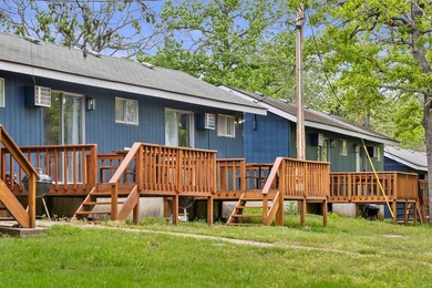 Welcome to Kimberling Cove Resort, a beautifully updated - photo 10