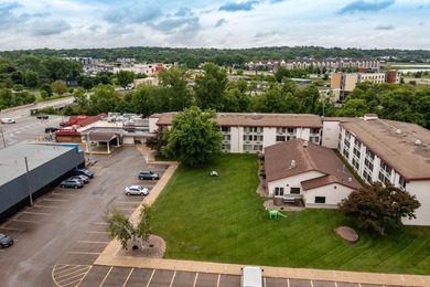 Outstanding opportunity for a centrally located Rochester, MN - photo 2
