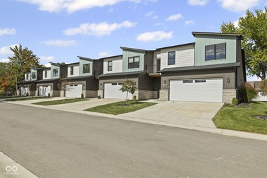 Morse Lake Townhome/Townhouse For Sale in Noblesville Indiana