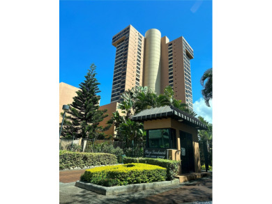 Oahu Island - Salt Lake  Condo Active Under Contract in Honolulu Hawaii