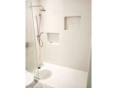 Enjoy South Waterfront in this spacious true one-bedroom condo