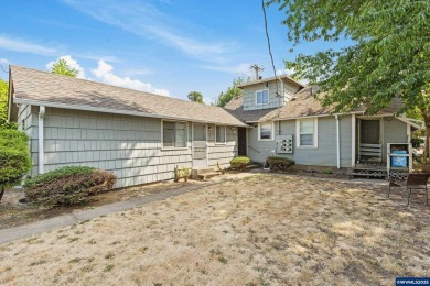 4 plex investor opportunity in central Salem with potential to