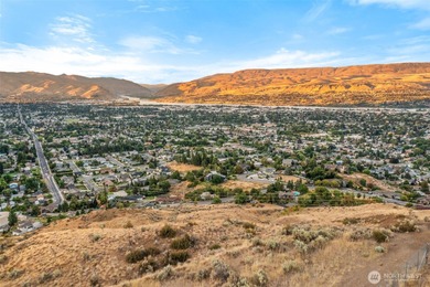 (private lake, pond, creek) Lot For Sale in Wenatchee Washington