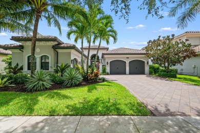 Lake Home For Sale in Delray Beach, Florida