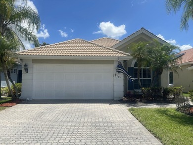 Beautiful 3BR/2BA CBS home w/ 2-car garage in all-age - photo 3