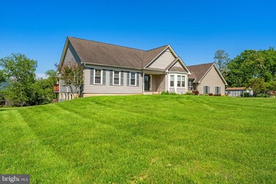 Price Reduced! Come take a look at this large custom- built home - photo 2