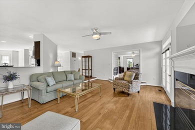 Price Reduced! Come take a look at this large custom- built home - photo 10