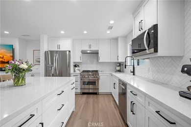 Pristine one of a kind customized Dutch Haven Marina home. This - photo 12