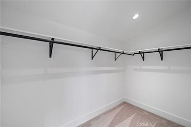 Pristine one of a kind customized Dutch Haven Marina home. This - photo 32
