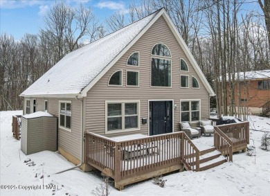 Lake Home For Sale in Blakeslee, Pennsylvania