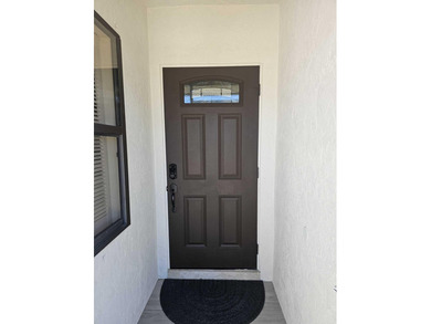 Beautiful single family pool home in La Mancha Royal Palm Beach - photo 10