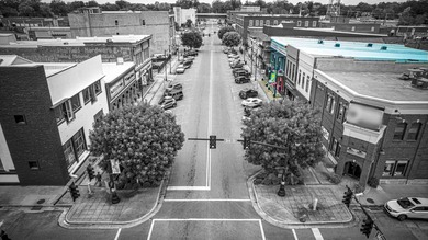 THIS INCLUDES TWO BUILDINGS WITH TWO DIFFRENT BUSINESSES & 4