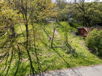 An exceptional opportunity to bring your vision to life on this - photo 3
