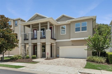 Luxury Living in Mount Dora! This extraordinary home flips the - photo 3