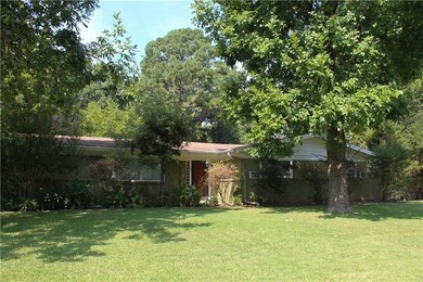 Lake Dardanelle Home For Sale in Russellville Arkansas