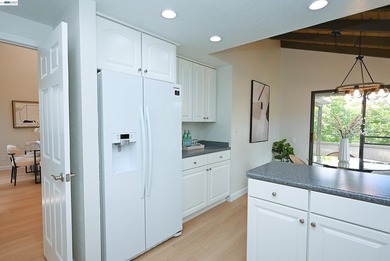 Rarely available, super popular, Alder end unit in an elevated - photo 17