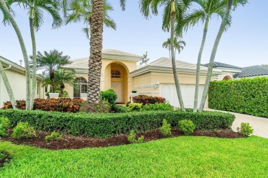 Lake Home For Sale in Palm Beach Gardens, Florida